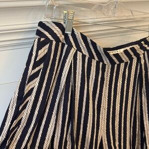 Trina Turk Nautical Navy and Cream Wide Leg Pants 14 EUC